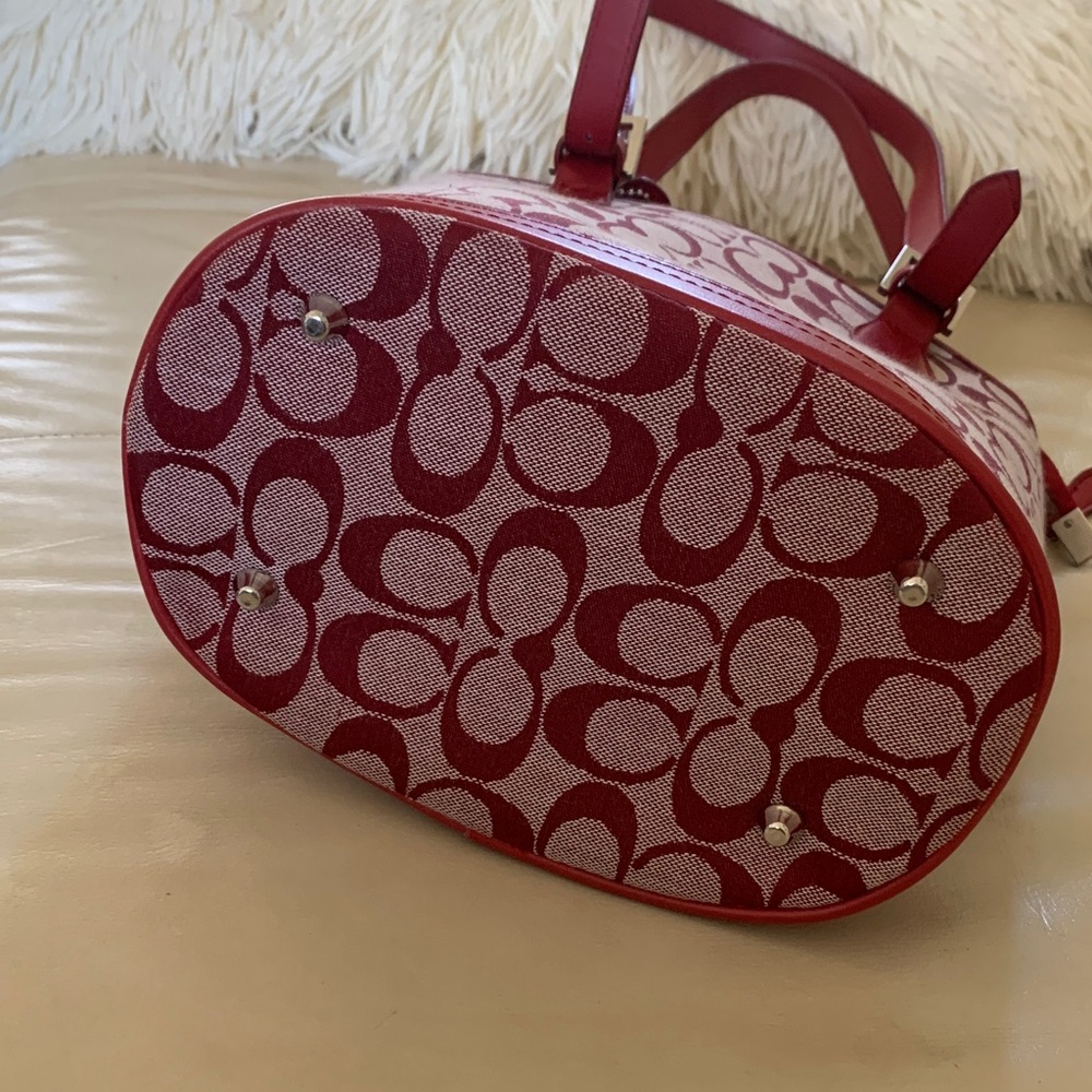 Elegant Red Patterned Shoulder Bag - image 2